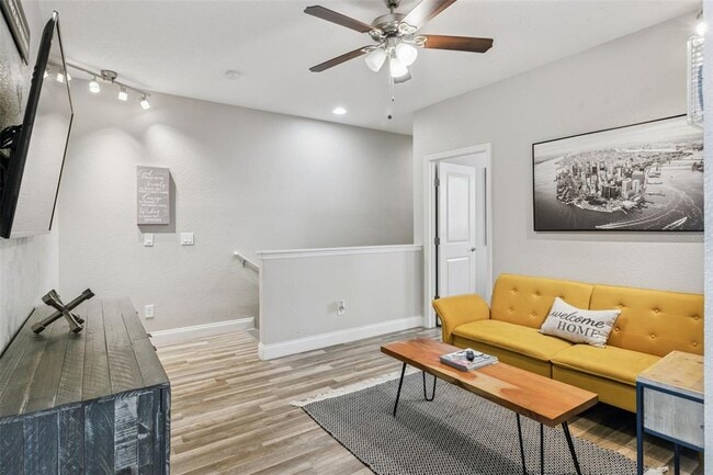 Building Photo - 193 Captiva Dr