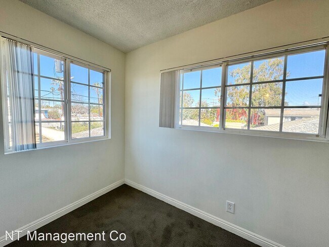 Building Photo - 2 br, 1 bath Apartment - 3631 Midvale Ave ...