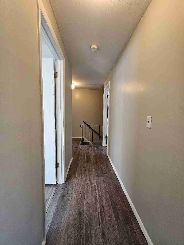 Building Photo - 610 1/2 Sunflower Dr
