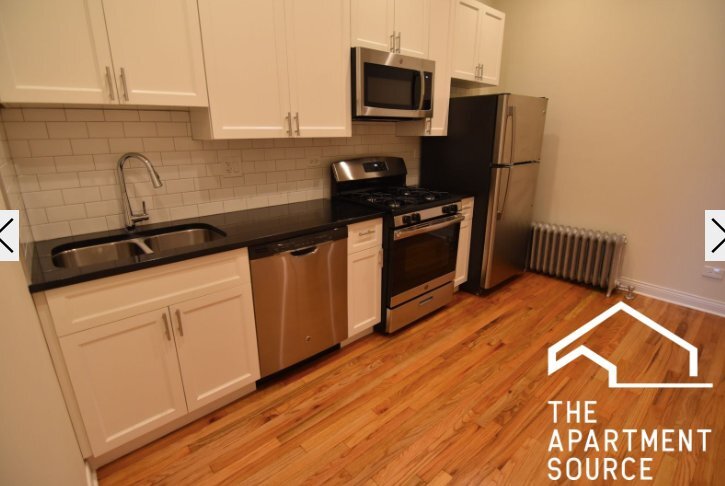 Building Photo - 908 W Belmont Ave