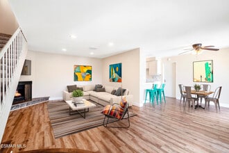 Building Photo - 3603 Summershore Ln