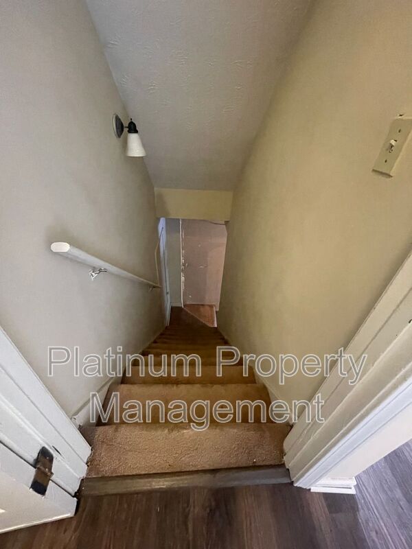 Building Photo - 118 Arbour Way