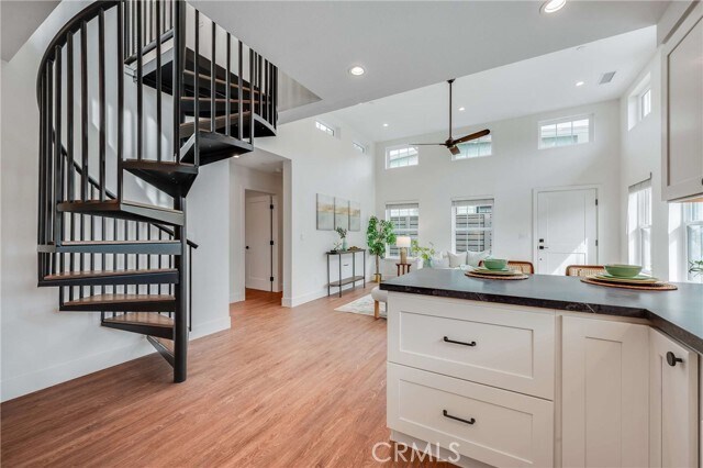 Building Photo - 127 E Foothill Blvd