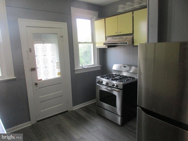 Building Photo - 2805 Oakley Ave