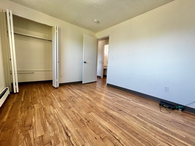 Building Photo - Dartmouth129 (KC-AM)