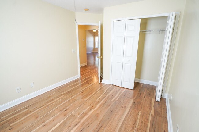 Building Photo - Available Soon!