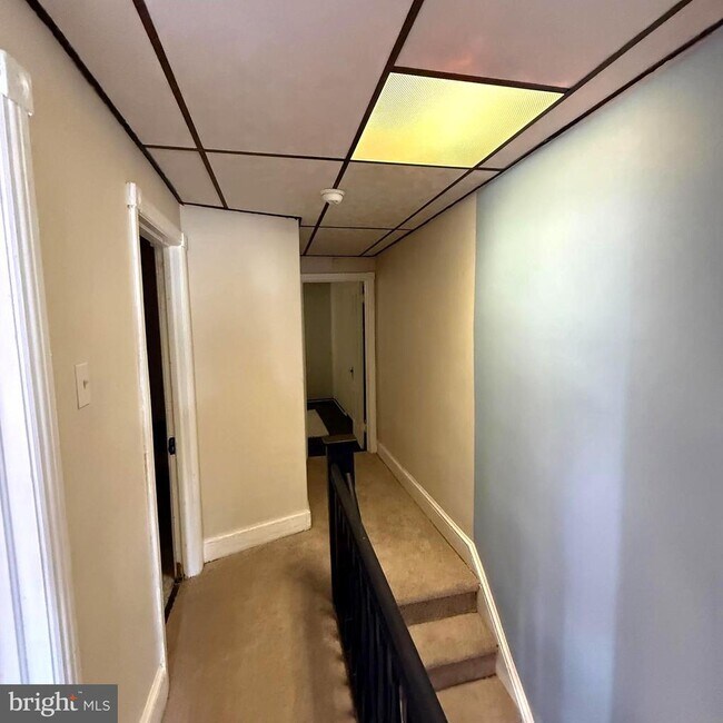 Building Photo - 158 N Millick St