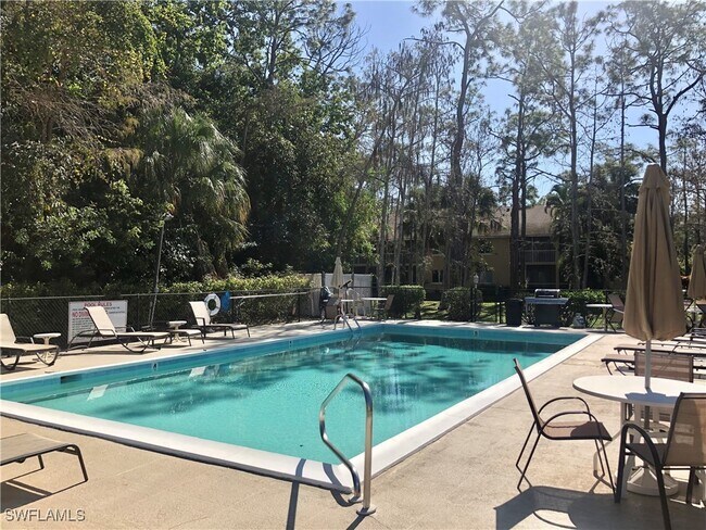 Building Photo - 5665 Whitaker Rd