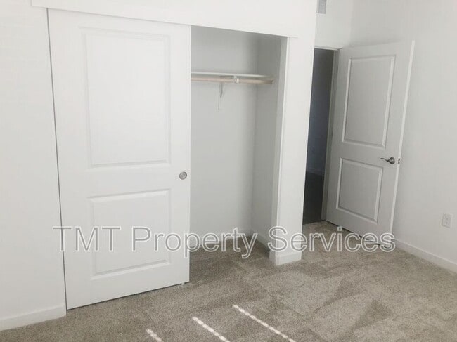 Building Photo - 8194 Champart Cir