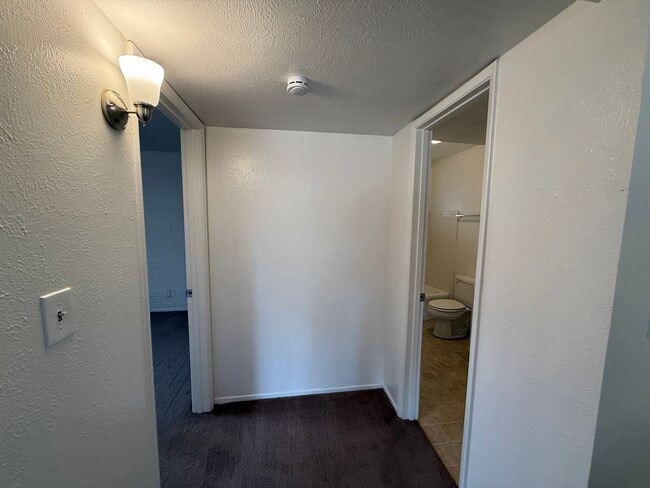 Building Photo - Reduced!! One bedroom in Rimrock contact Property Pros Property Management