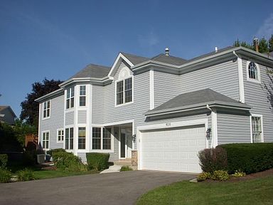 Primary Photo - 920 Sweetflower Dr