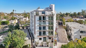 Building Photo - The Spaulding