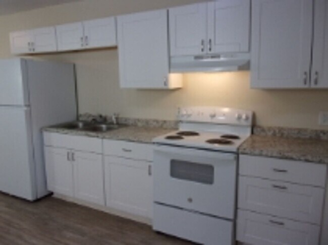 Building Photo - 347 Friedham