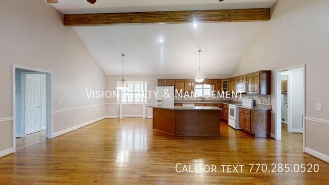Building Photo - 28 Summerwind Dr