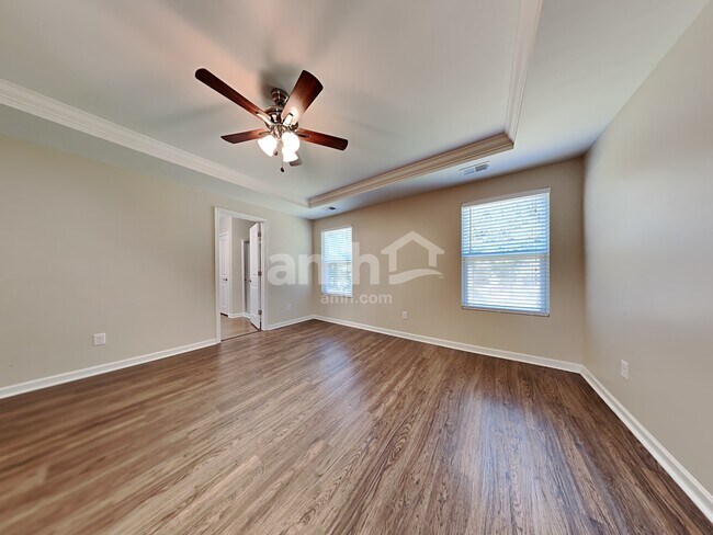 Building Photo - 321 Iveson Rd