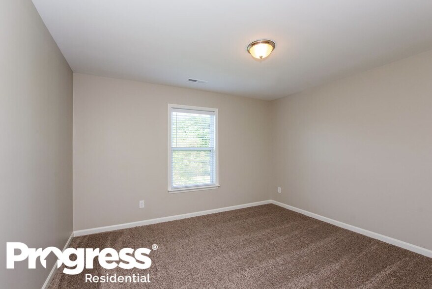 Building Photo - 9711 Cayenne Dr