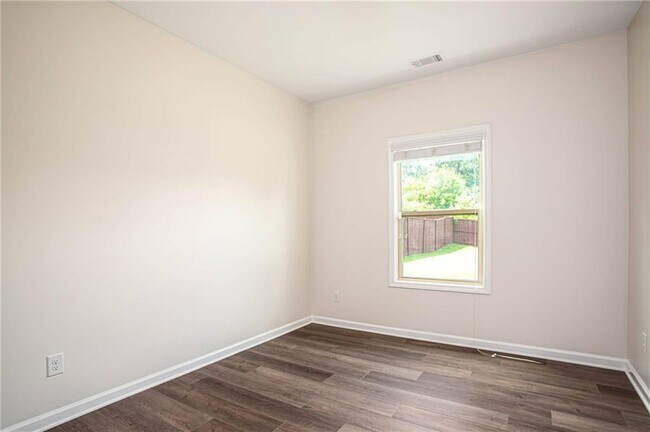 Building Photo - 138 Avery Lndg Wy