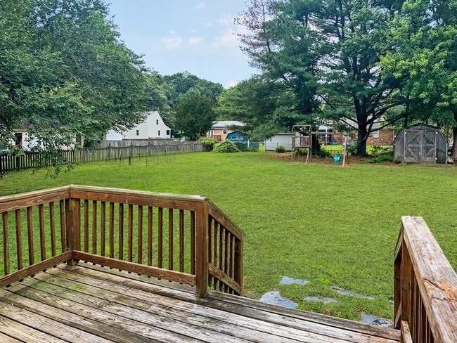 Building Photo - Charming home in the heart of Mechanicsville!