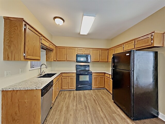 Building Photo - 1432 Brighton Circle