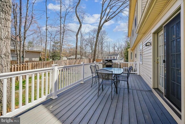 Building Photo - 4400 Loganberry Ln