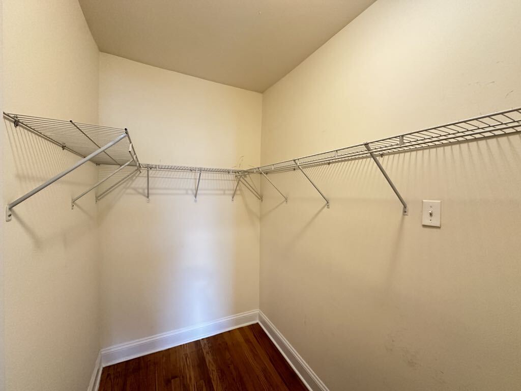 Building Photo - 2617 N Spaulding Ave