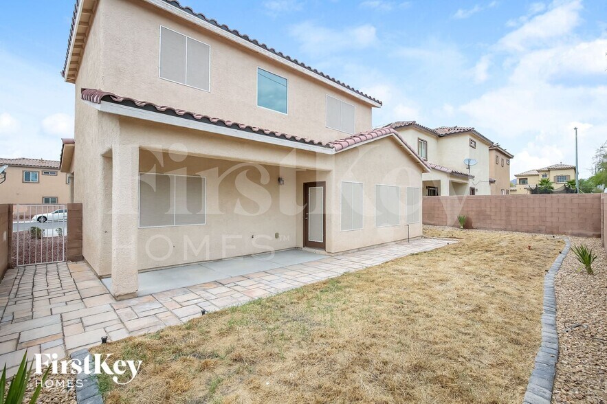 Building Photo - 6068 Puesta Del Sol St