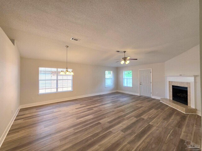 Building Photo - 5008 Orlando Ct