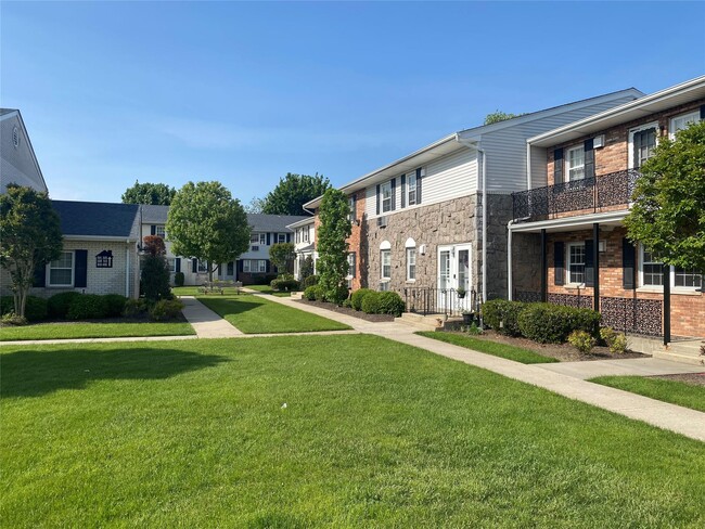 Building Photo - 508 Kensington Ln