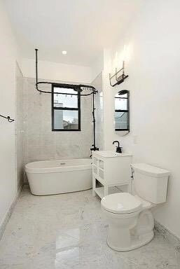 Building Photo - 295 Webster Ave
