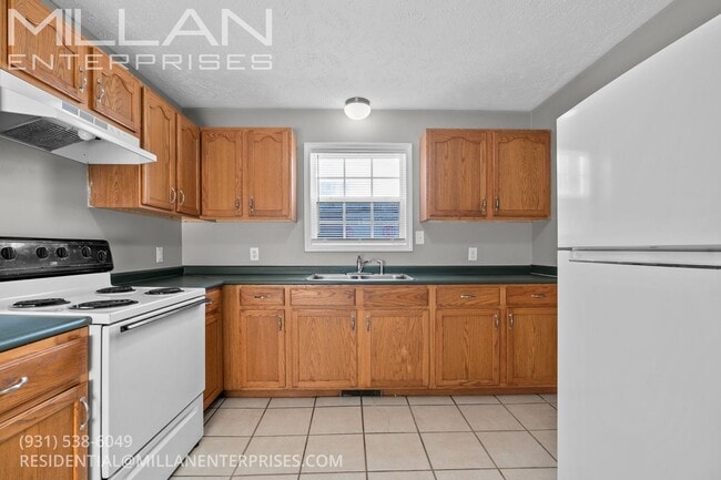 Building Photo - 101 Stacker Dr