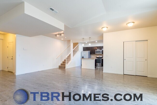Building Photo - 1797 Aspen Meadows Circle