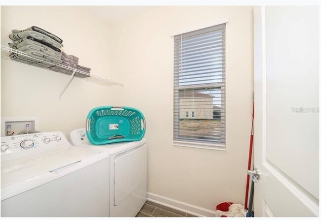 Building Photo - 8817 Beth Page Ln