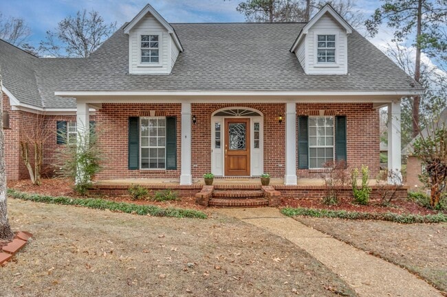 Building Photo - 340 Willow Ridge Cove