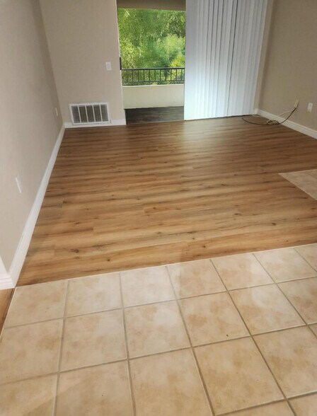 Building Photo - 78650 Avenue 42