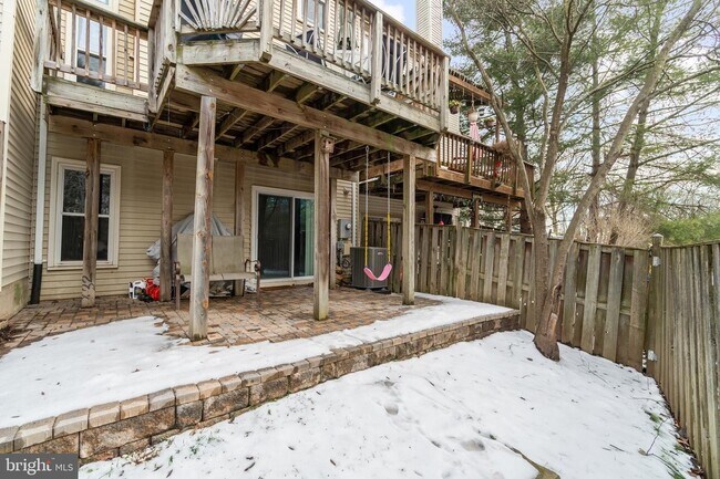 Basement Private Patio - 6908 Compton Valley Ct
