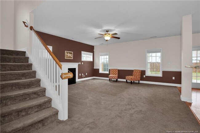 Building Photo - 313 Fountain Grove Dr