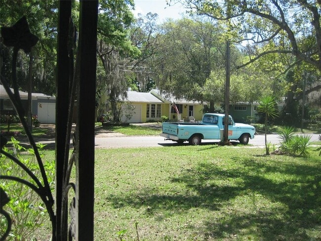 Building Photo - 1636 Douglas Ave