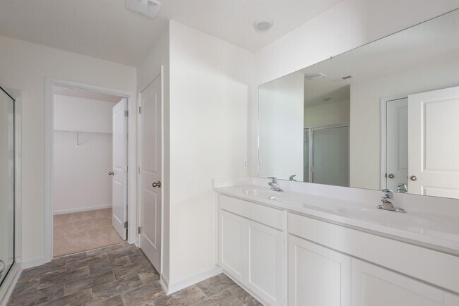 Building Photo - 112 Kaley Ln