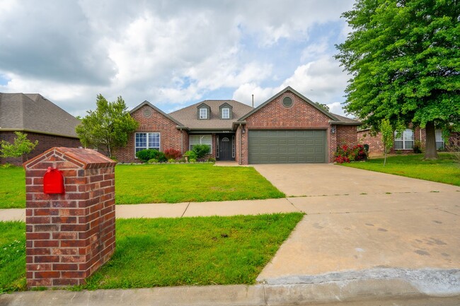 Primary Photo - 4 Bed | 2 Bath | Owasso | $2060 | Mid July