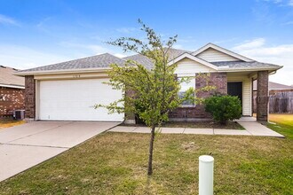 Building Photo - 1520 Castle Ridge Rd