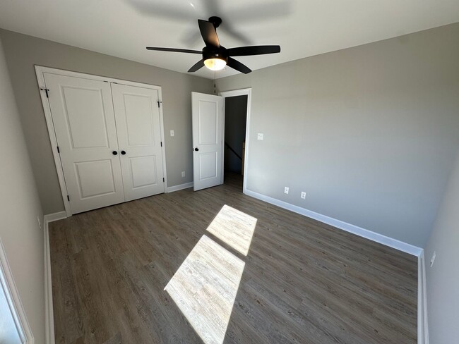 Building Photo - New Townhouse In Altavista!