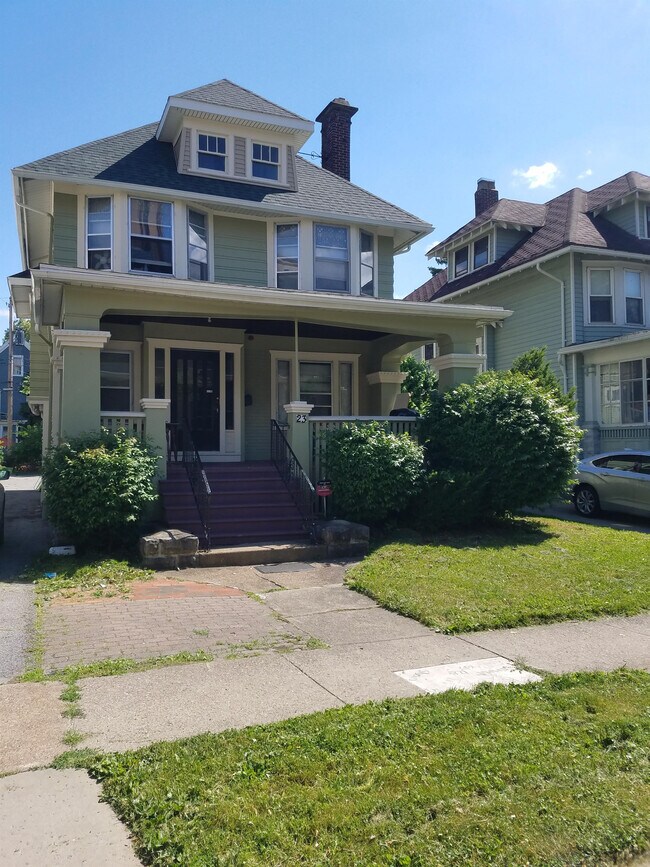 Building Photo - 23 Hughes Ave