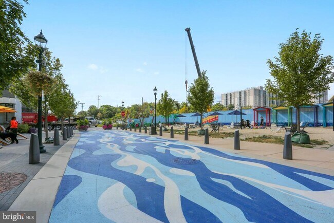 Building Photo - 11801 Rockville Pike