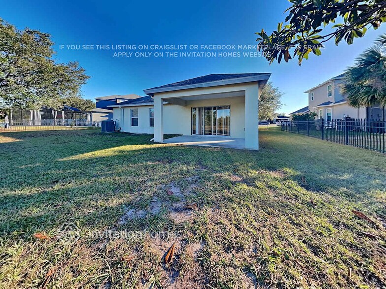 Building Photo - 11610 Misty Isle Ln