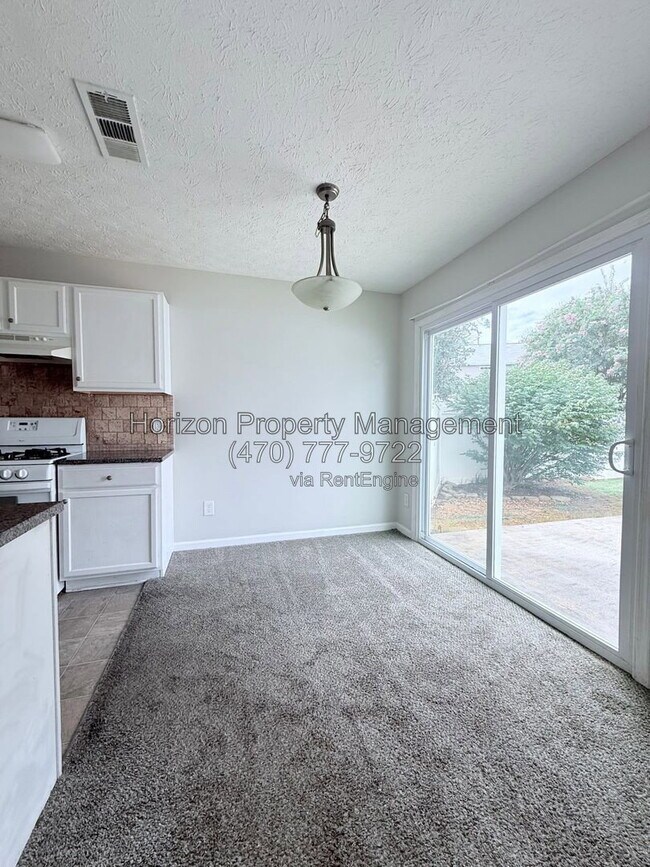 Building Photo - 5860 Mountain Top Pl