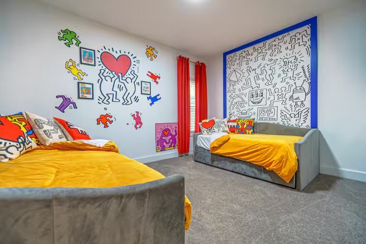 Building Photo - 1702 Netherwood Ave