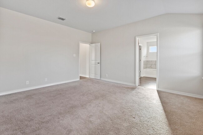 Building Photo - 13349 Bearded Flt