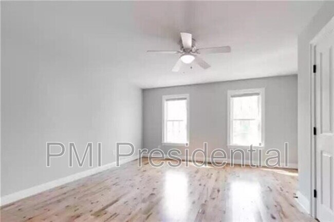 Building Photo - 1107 N 27th St