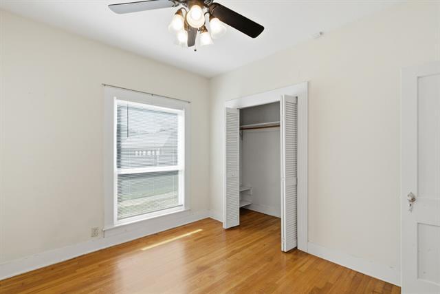 Building Photo - 128 W Oak St