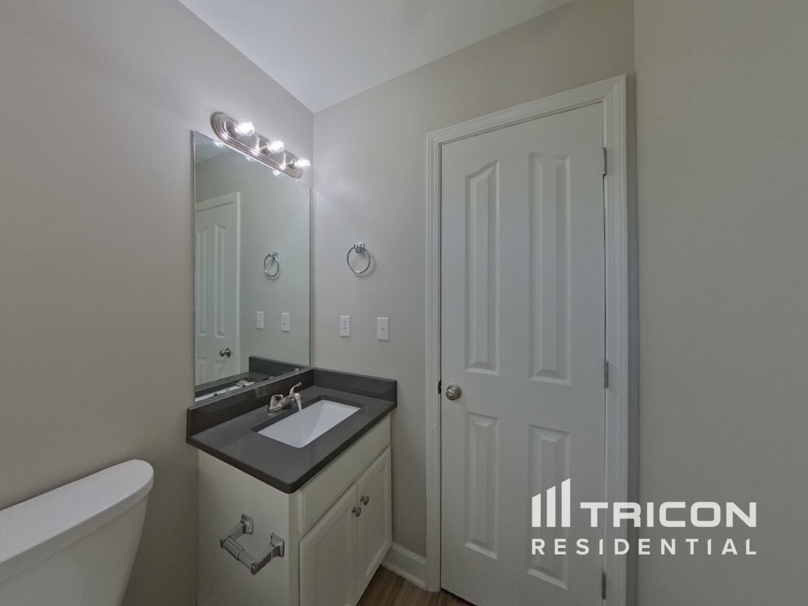 Building Photo - 5117 Magnasco Ln